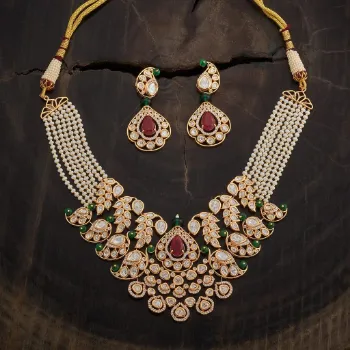 Attractive Bridal Necklaces   